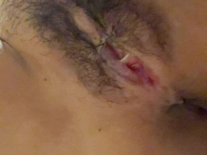 Ảnh 14 của Máy bay U40 ngoại tình với đồng nghiệp trẻ đụ không bao bắn vào trong phê lòi lồn (Full Clip + Pic)